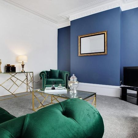 Stunning 4-Bedroom, 2 Bathrooms In Sunderland Sunderland  Eksteriør bilde