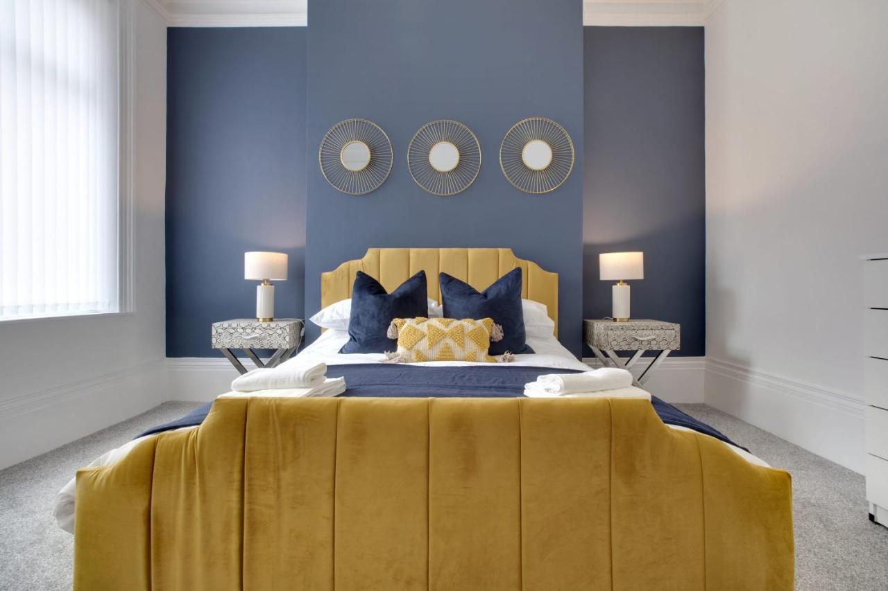 Stunning 4-Bedroom, 2 Bathrooms In Sunderland Sunderland  Eksteriør bilde
